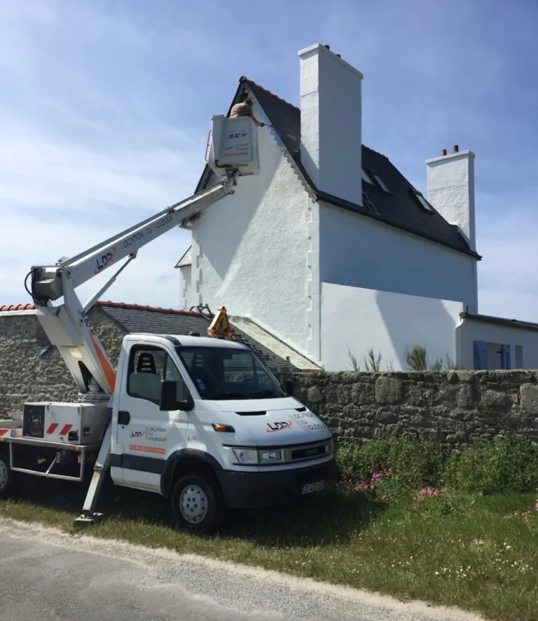 ACCUEIL 16 Entreprise RT Rénovation | ravalement de façade couvreur rénovation intérieure à lampaul guimiliau intervention Landivisiau morlaix brest Quimper carhaix et tout le Finistère